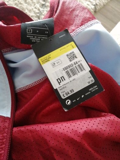 Nike Women Runner jacket BNWT