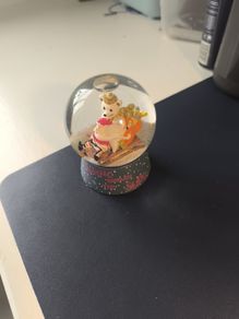 Xmas snow globe