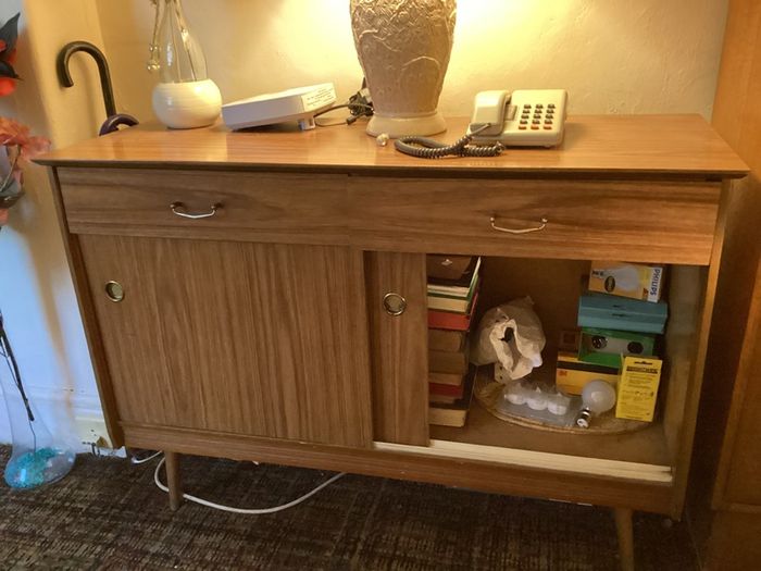 1950s sideboard with 2 drawers & sliding doors.