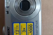 Sony Cyber-Shot Model DSC-S650, 7.2 Megapixels, Takes 2 x AA Baterys, in excellent working and cosmetic condition