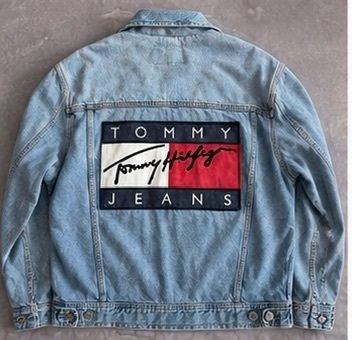 Vintage 90s USA Flag Rare Tommy Hilfiger American Flag Denim Jacket Light Blue Wash Oversized Big Tommy Logo At The Back Unisex Size S