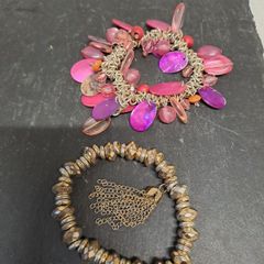 Various jewellery items Eur 1