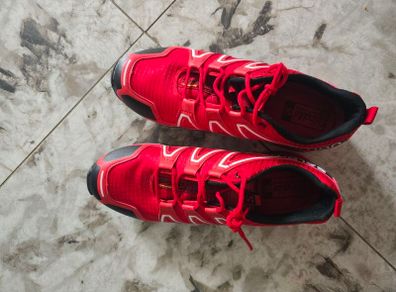 salomon trail shoes, brand new