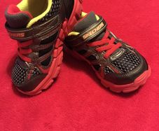 Skechers Trainers, size EU-24, UK-7