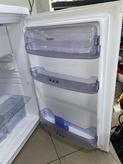Whirpool fridge