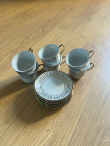 Dinnerware sets