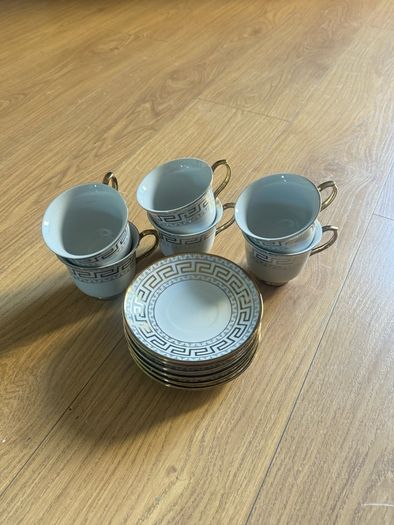 Dinnerware sets
