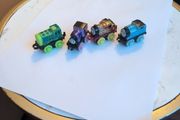 4x Thomas &amp; Friends Minis Glow in the Dark Collection