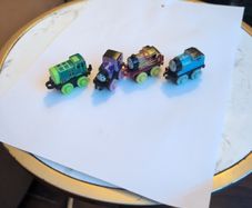 4x Thomas & Friends Minis Glow in the Dark Collection