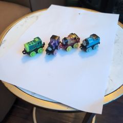 4x Thomas & Friends Minis Glow in the Dark Collection