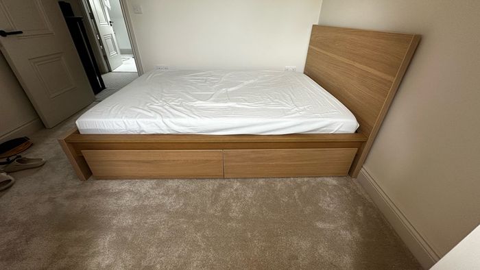Ikea Malm Bed with storage (4 drawers)
