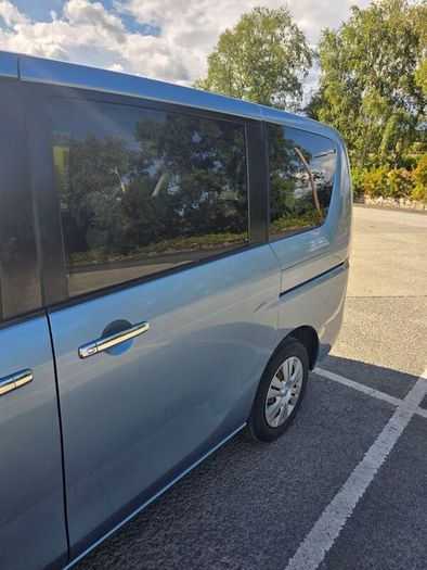 2013 Nissan Serena