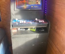 Arcade machine with over 4,000 games