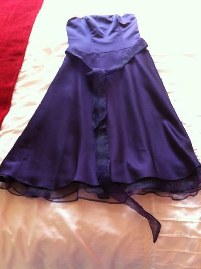 3 deep purple bridesmaids dresses,Alfred Angelo,knee length sizes 8,10,16,also 3matching crovatt and one page boy crovatt ,worn once,can be sold separate