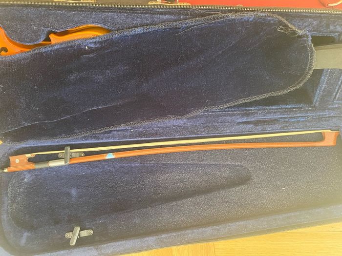 1/4 violin