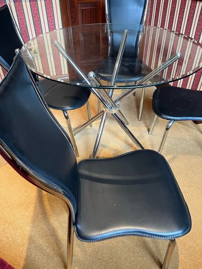 Tempered glass table and 4 matching chairs