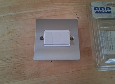 One Electrical 3-Gang 2-Way Light Switch Satin
