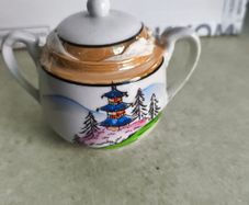 Vintage Japanese Lusterware Sugar bowle and lid  Hand Painted