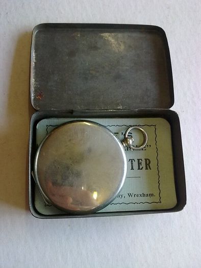 Wynne's infallible Hunter Meter in original box with paper work.