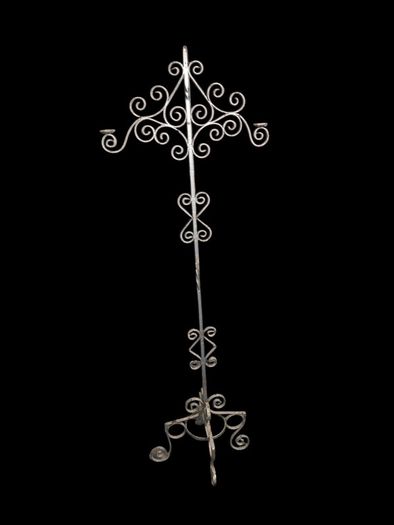 Antique Standing Light - Standard Lamp - TLC needed