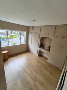 Laminate flooring with underlay