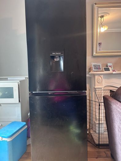 Hisense Fridge Freezer for Sale