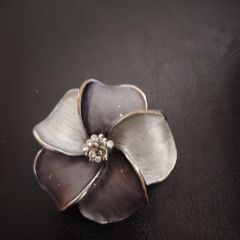 Ladies Brooch