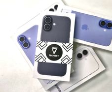 iPhone 17  iPhone 17
