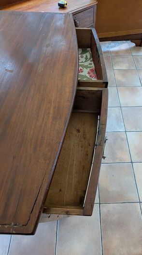 Bow fronted chest of drawers