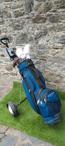 Full Set of 13 Golf Clubs (with bag and trolley)