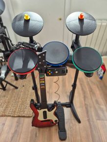 Xbox 360 Band Hero bundle