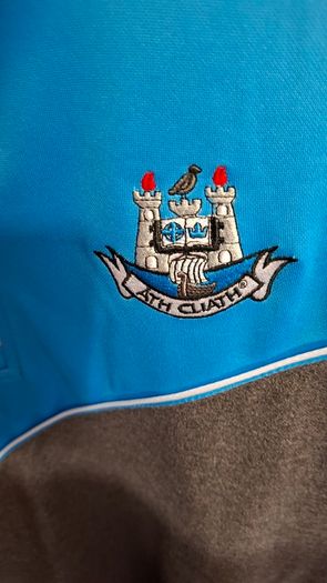 Dublin GAA O'Neills Gaelic Football Half Zip Jersey (Adult XL) FREE POST