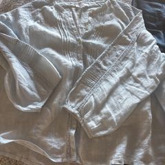 The white company size 18 linen and lace blouse
