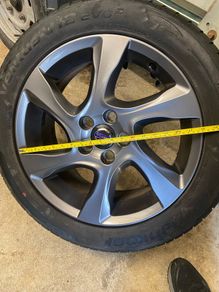 volvo v40 Alloy Wheel R17