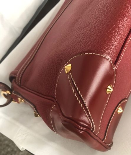 Louis Vuitton Suhali L'Essentiel PM bag