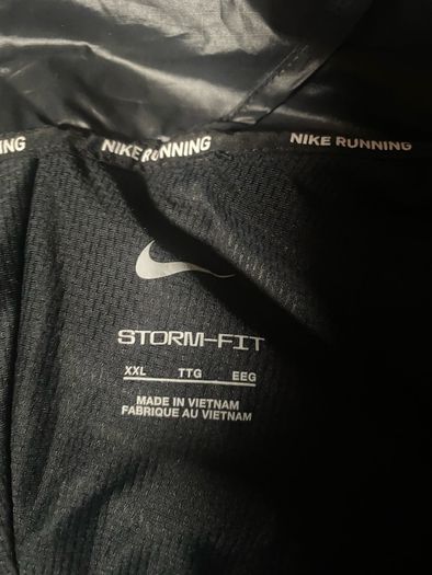 Nike Rain shield Jackets running division size xxl Brand new with tag