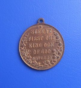 A vintage religious medal of Northern Ireland with biblical quotations (1920s / 1930s)