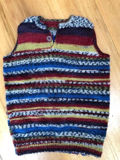 Handknit wool tank top 4-5 years unisex