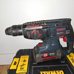 Bosh SDS GBH 36V-LI Drill with 4AH battery