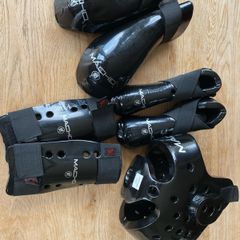 Taekwondo sparring gear