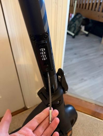 Electric scooter