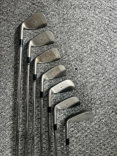 Mizuno Axis PCS (5 - SW)