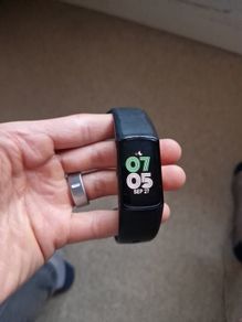 Fitbit Charge 6