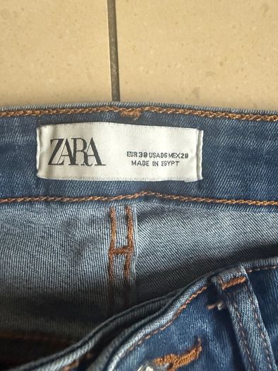 Zara Jeans