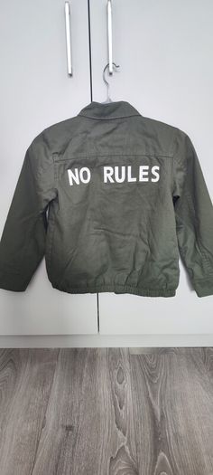 Girls jacket and cardigan 8/9y