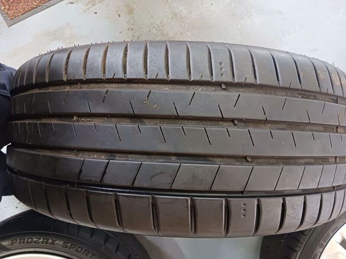 18 VW Passat/Golf Mallory alloys and tyres