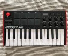 Akai MPK Mini