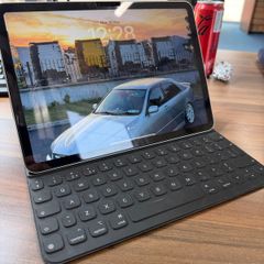 iPad Air M3 128GB with Keyboard