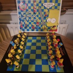 Vintage  Simpsons 3D Chess set 1997.