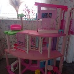 barbie dream house